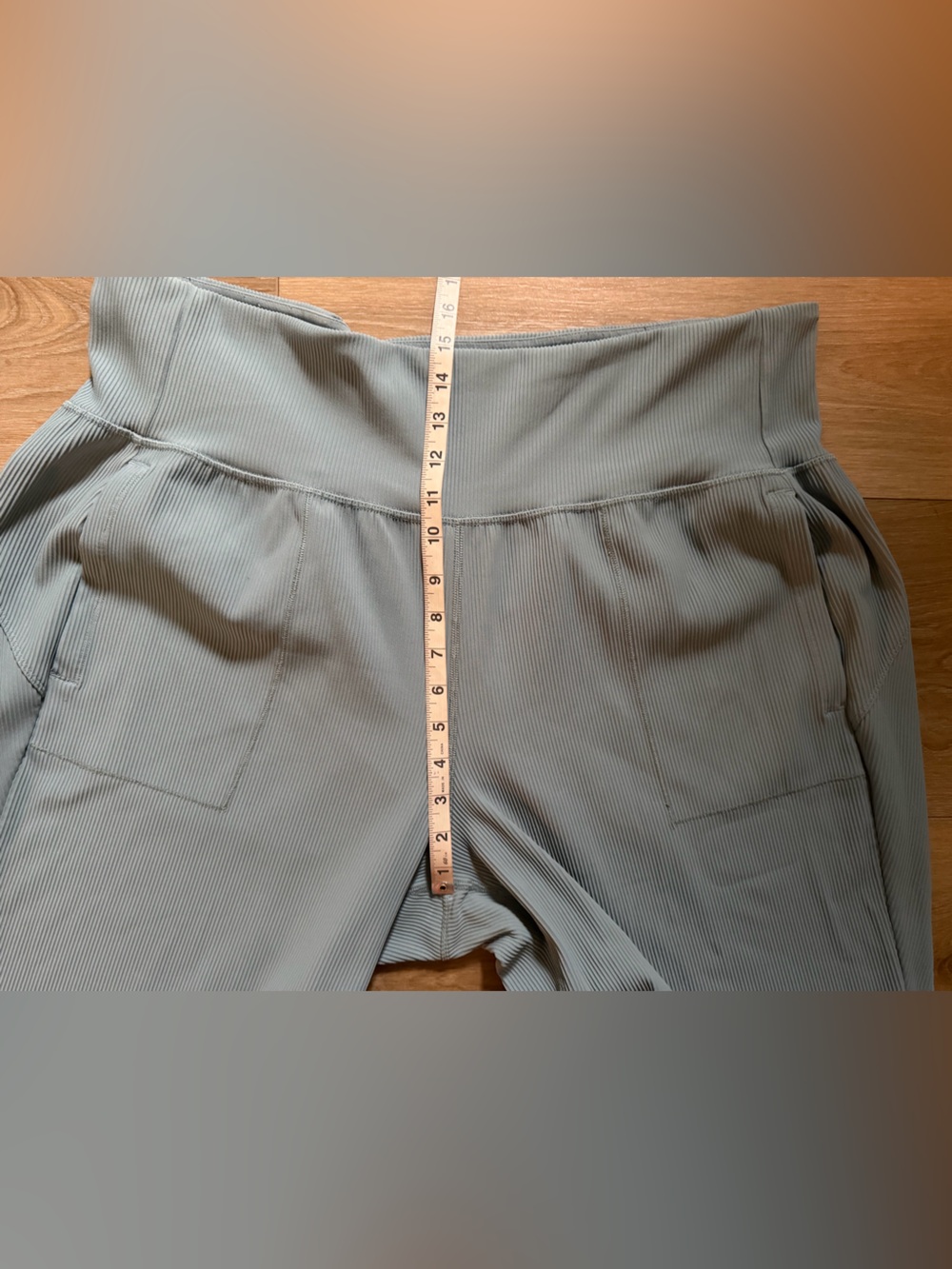 ATHLETA Salutation Ribbed Jogger EUC - Picture 6 of 9